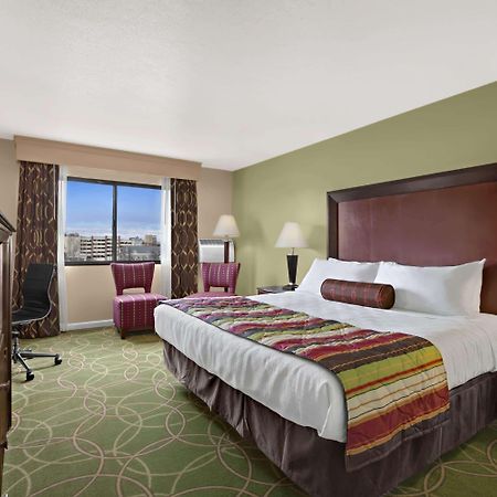 סטייט קולג' Days Inn By Wyndham Penn State מראה חיצוני תמונה