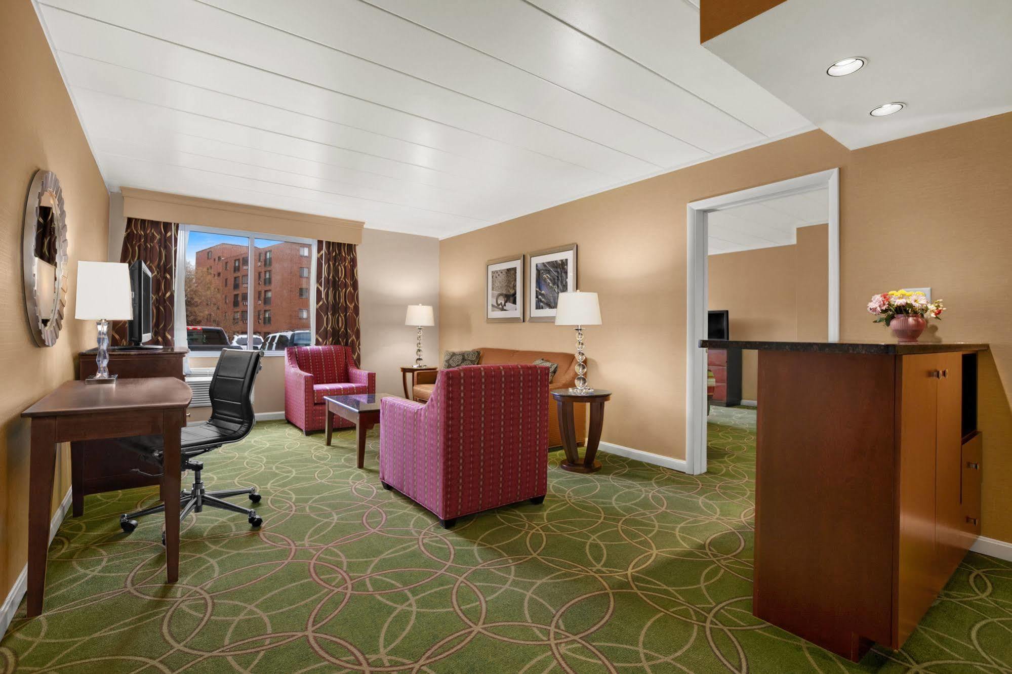 סטייט קולג' Days Inn By Wyndham Penn State מראה חיצוני תמונה