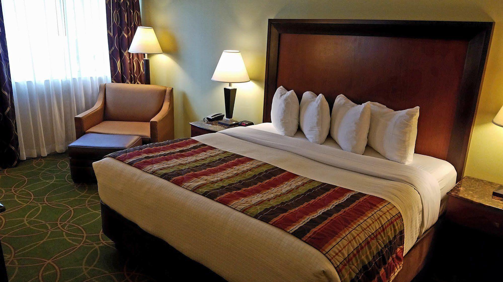 סטייט קולג' Days Inn By Wyndham Penn State מראה חיצוני תמונה